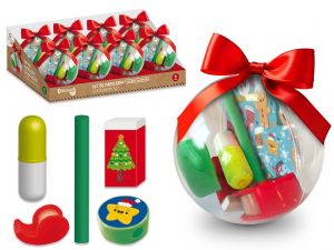 BOLA-NAVIDAD-CON-MATERIAL-ESCOLAR
